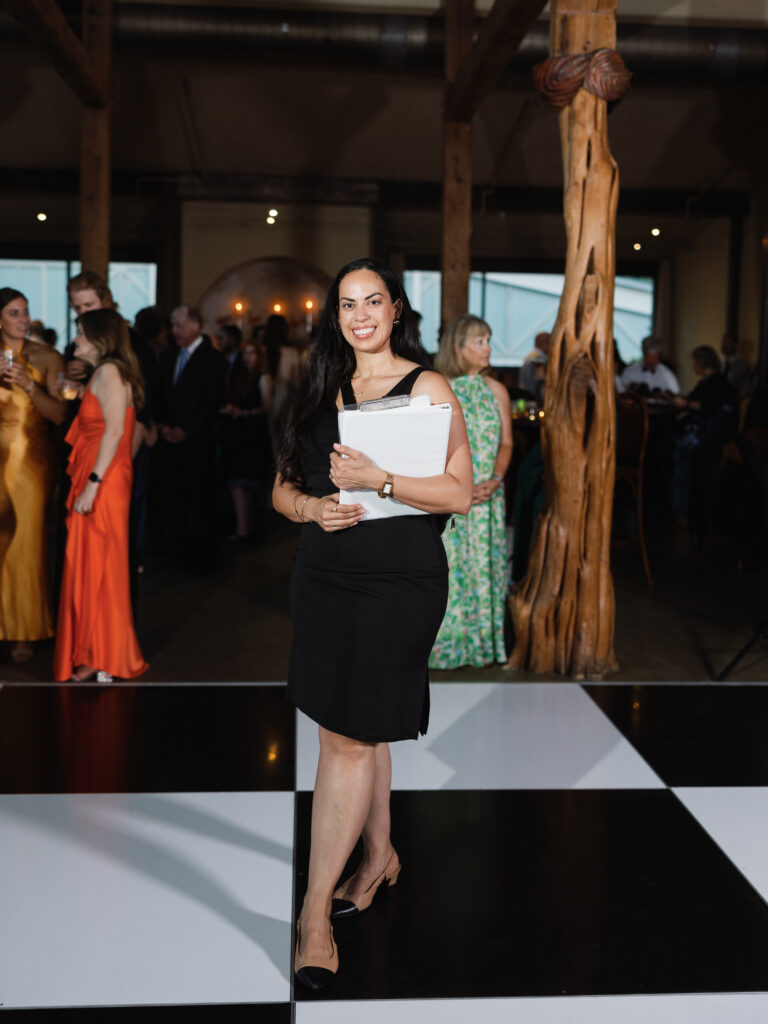 Austin wedding planner Vanesa Moreno coordinating Amanda and Sean's wedding reception at Barr Mansion.